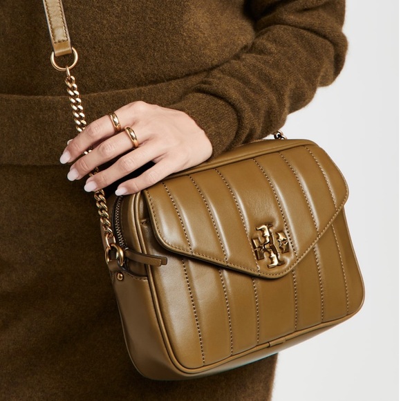 Tory Burch Handbags - NEW! 🔥 Tory Burch Kira Leather Camera Bag